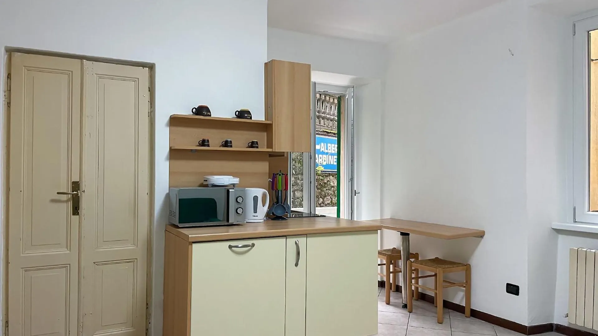 Roncati 7 Center Town Studio Apartments Bellagio Italy